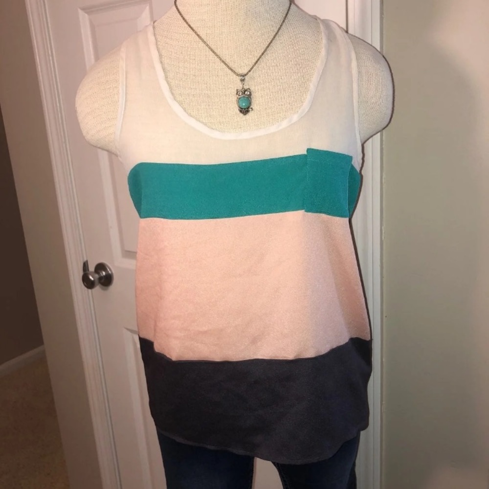 Ombré Forever 21 Racerback Tank Top || size Small